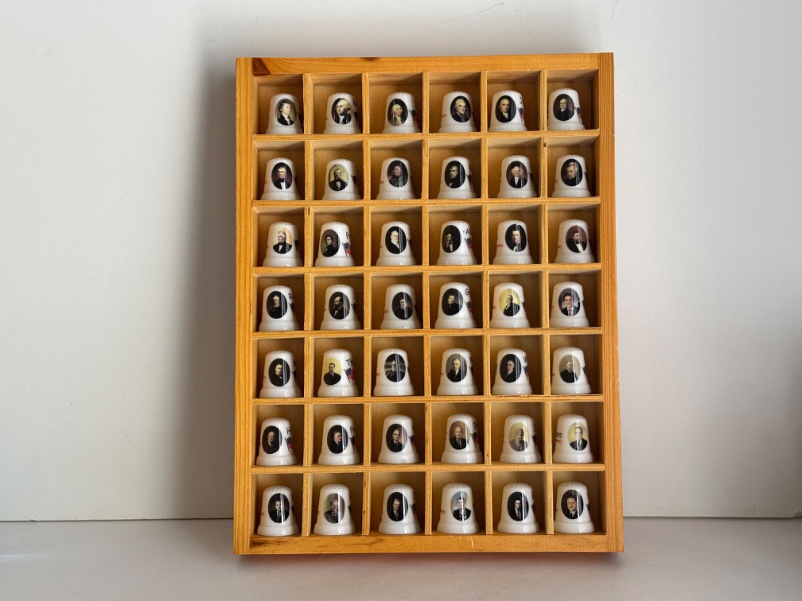 Collectors Set of 42 USA Illustrated Presidential Thimbles /Wood Display Case