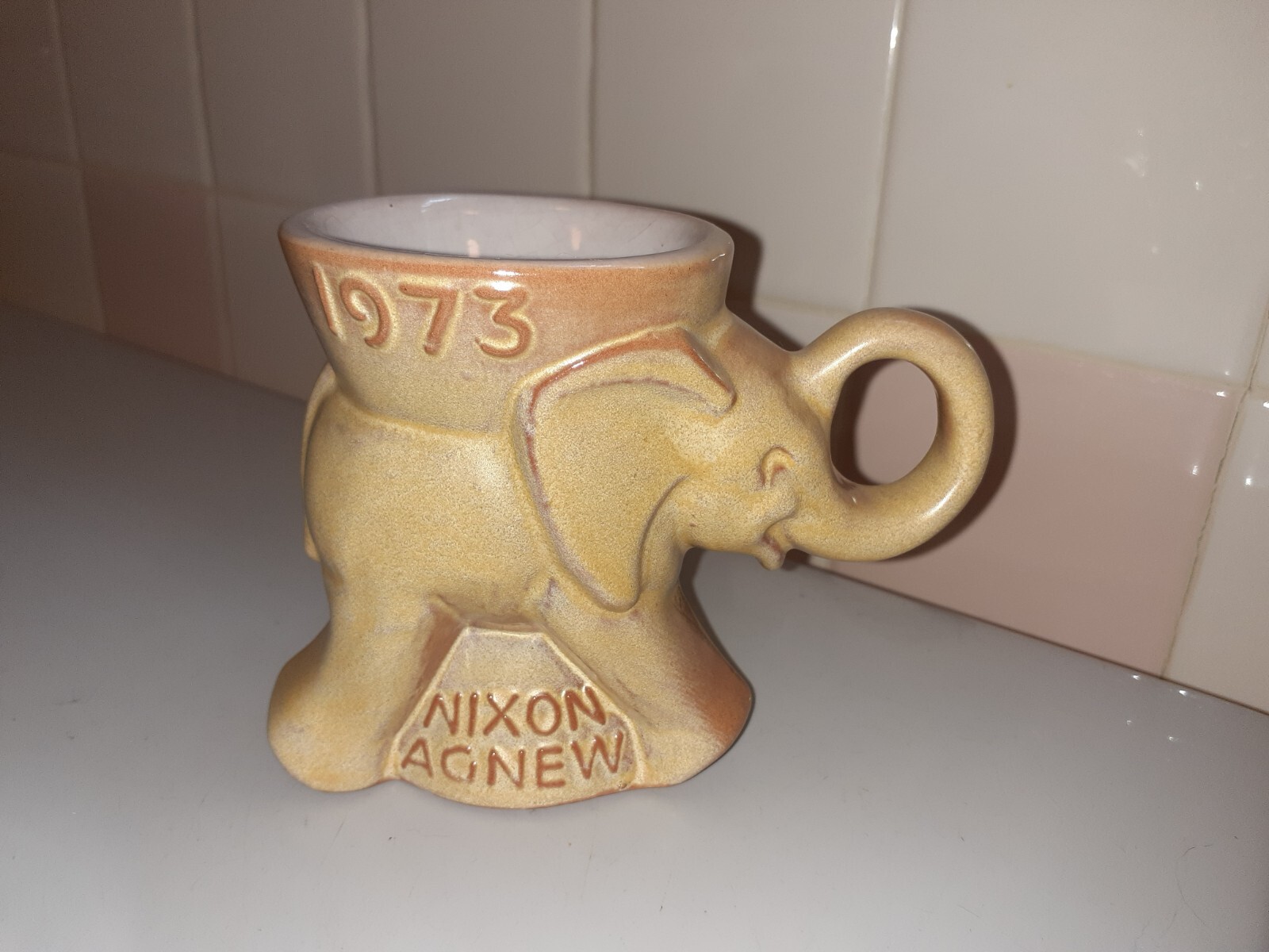 1973 Vintage Frankoma Pottery GOP Elephant Mug Nixon Agnew 4″ tall x 5.2″ x 2.9″