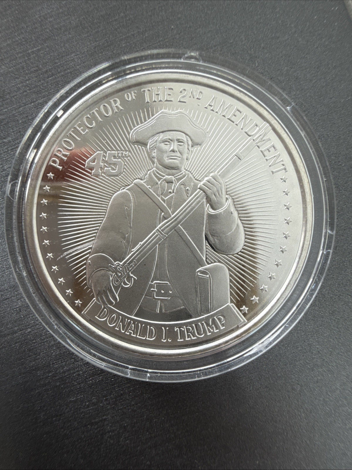1-OZ.999 DONALD J TRUMP PROTECTOR OF 2ND AMENDMENT SILVER .999 1OZ 4500 Limited