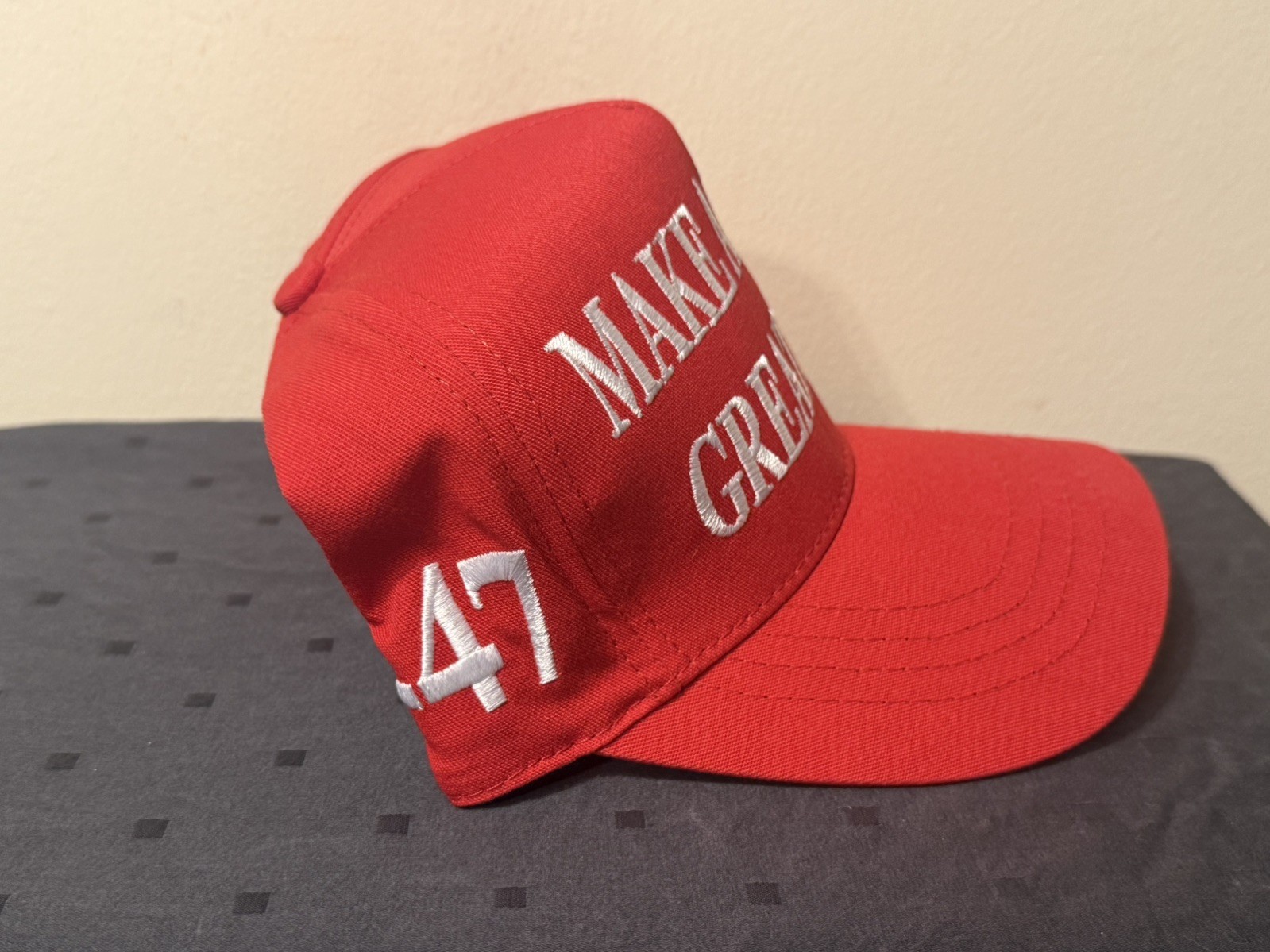 RED & WHITE MAGA HAT – MAKE AMERICA GREAT AGAIN — CALI FAME HAT – AUTHENTIC