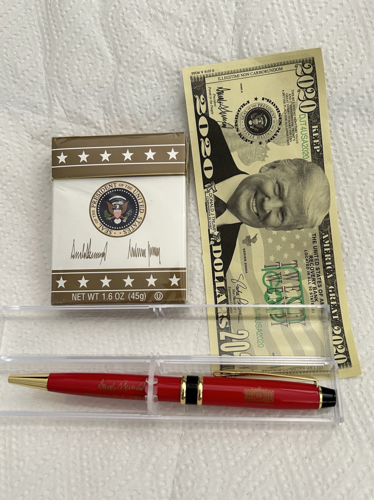 TRUMP WHITE HOUSE RED 2019 EASTER WOOD EGG PRES REPUBLICAN MAGA GOP PATRIOT NEW
