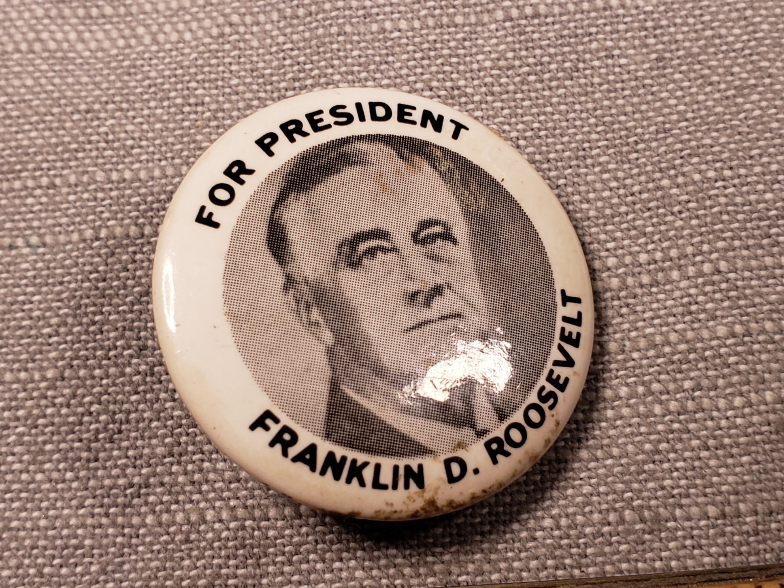 Franklin Roosevelt campaign button 198y Reproduction C75