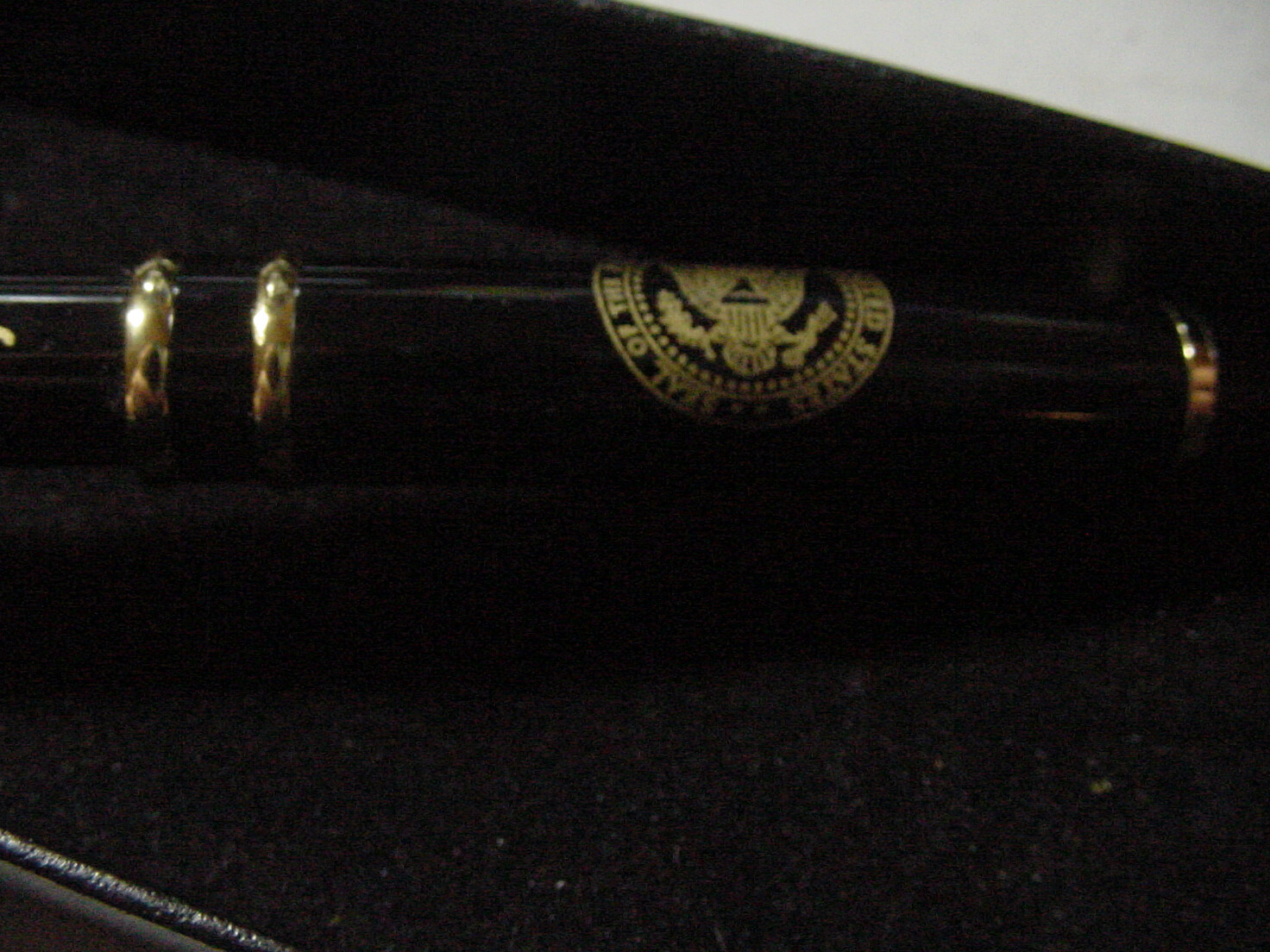 Presidential seal President BARACK OBAMA BLACK Ballpoint Pen – Free Shipping