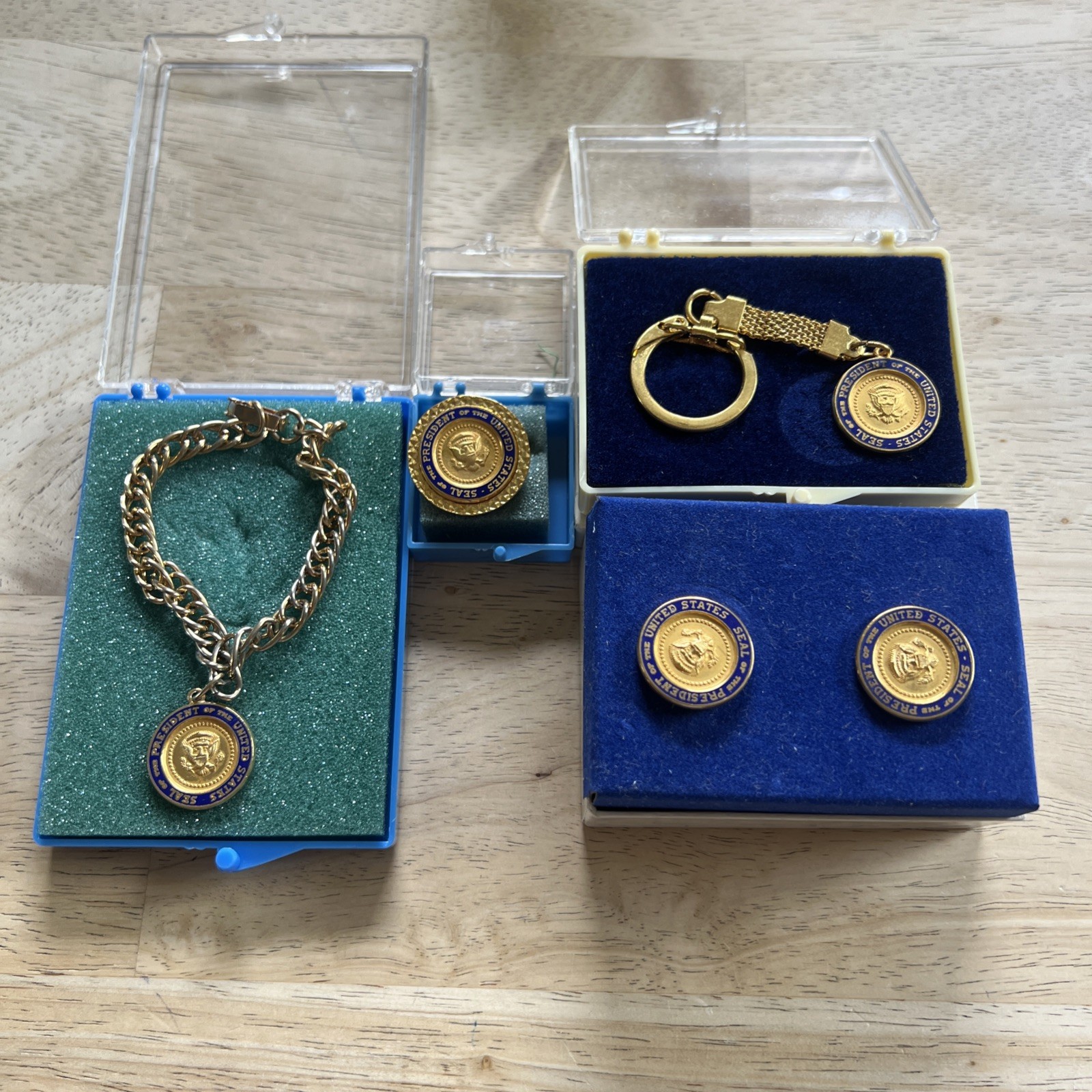 OFFICIAL Seal Of The President Bracelet & Key Chain, Cuff Links, Pin Ford Series
