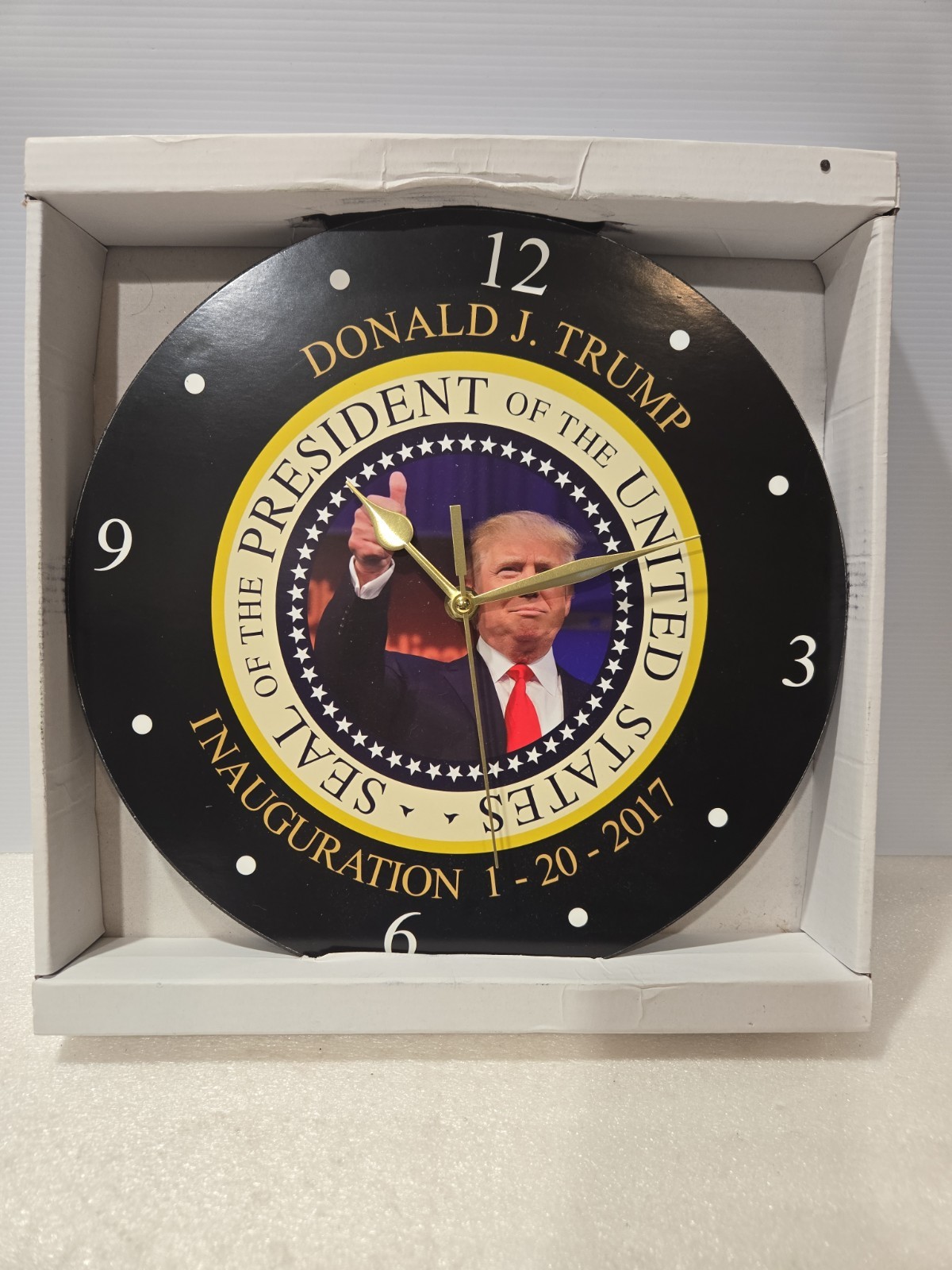 President Donald Trump 12″ Wall Clock – Innauguration 1-20-2017 Commemoration