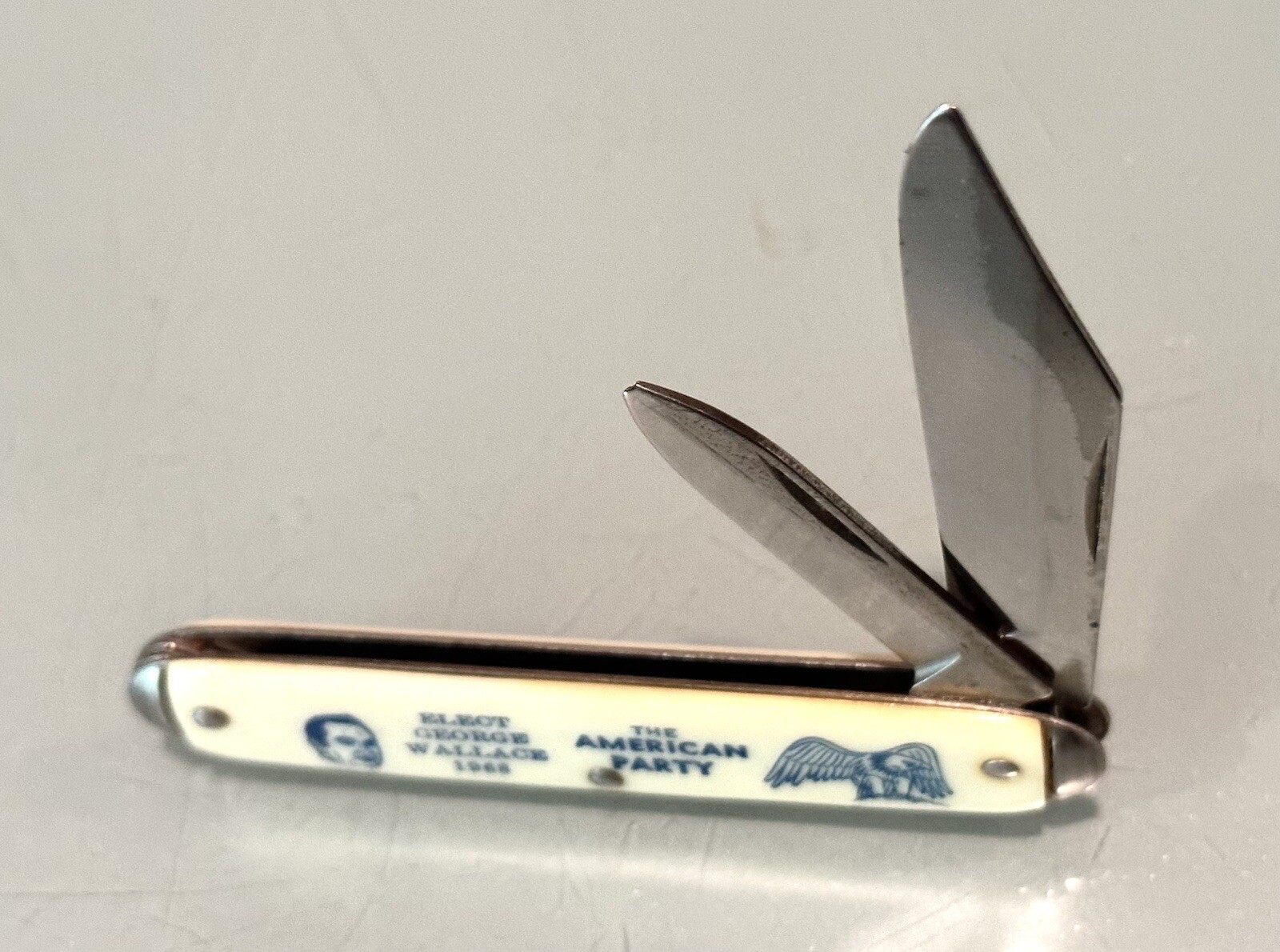 Vintage 1968 George ￼Wallace Election Political 2-Blade Folding Pocket Knives