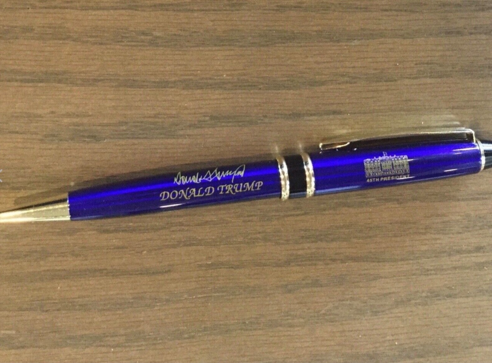 TRUMP WHITE HOUSE PEN BLUE METAL GOLD SIGNATURE REPUBLICAN PRESIDENT GOP MAGA