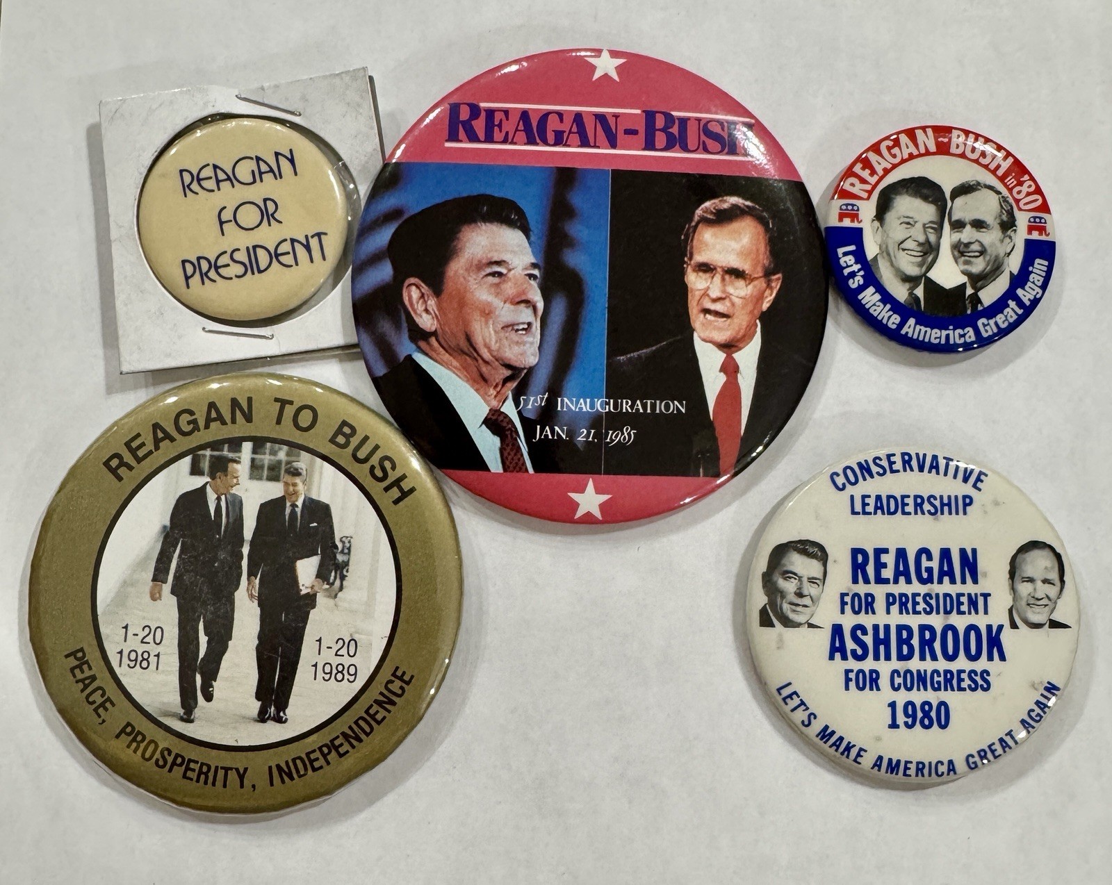 1980s Reagan & Bush Campaign Buttons – Group AA