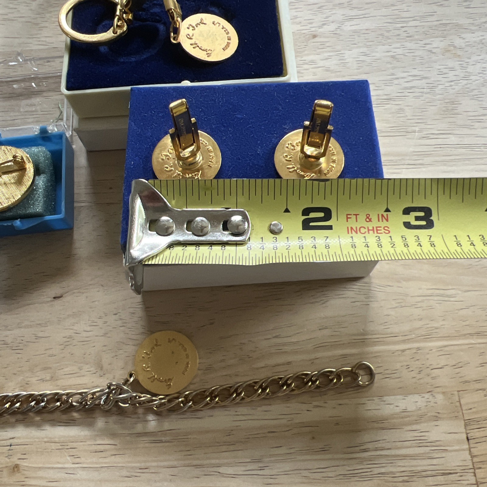 OFFICIAL Seal Of The President Bracelet & Key Chain, Cuff Links, Pin Ford Series