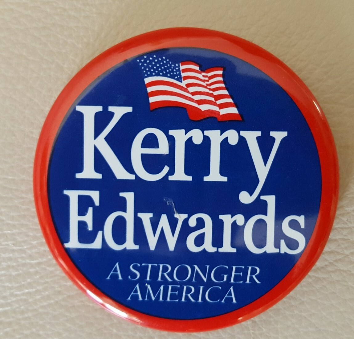 Official John Kerry Edwards A Stronger America Presidential Campaign Button Pin