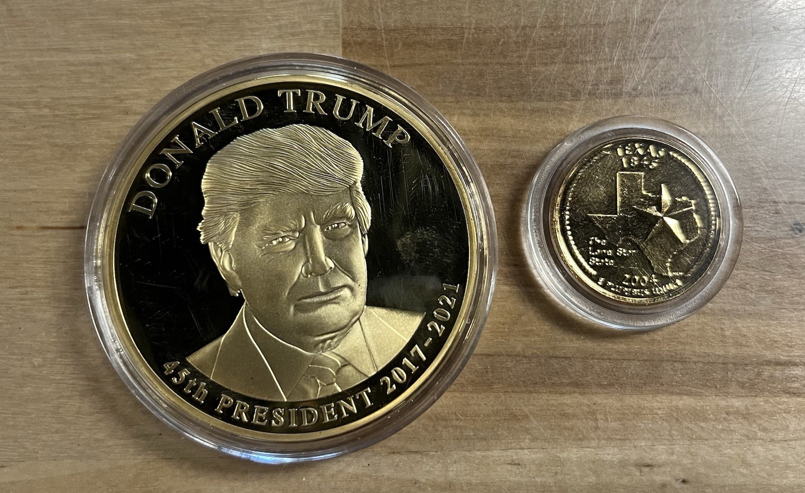 Donald Trump 45th President 2017-2021 Trial Dollar & Quarter Dollar 1845 2004