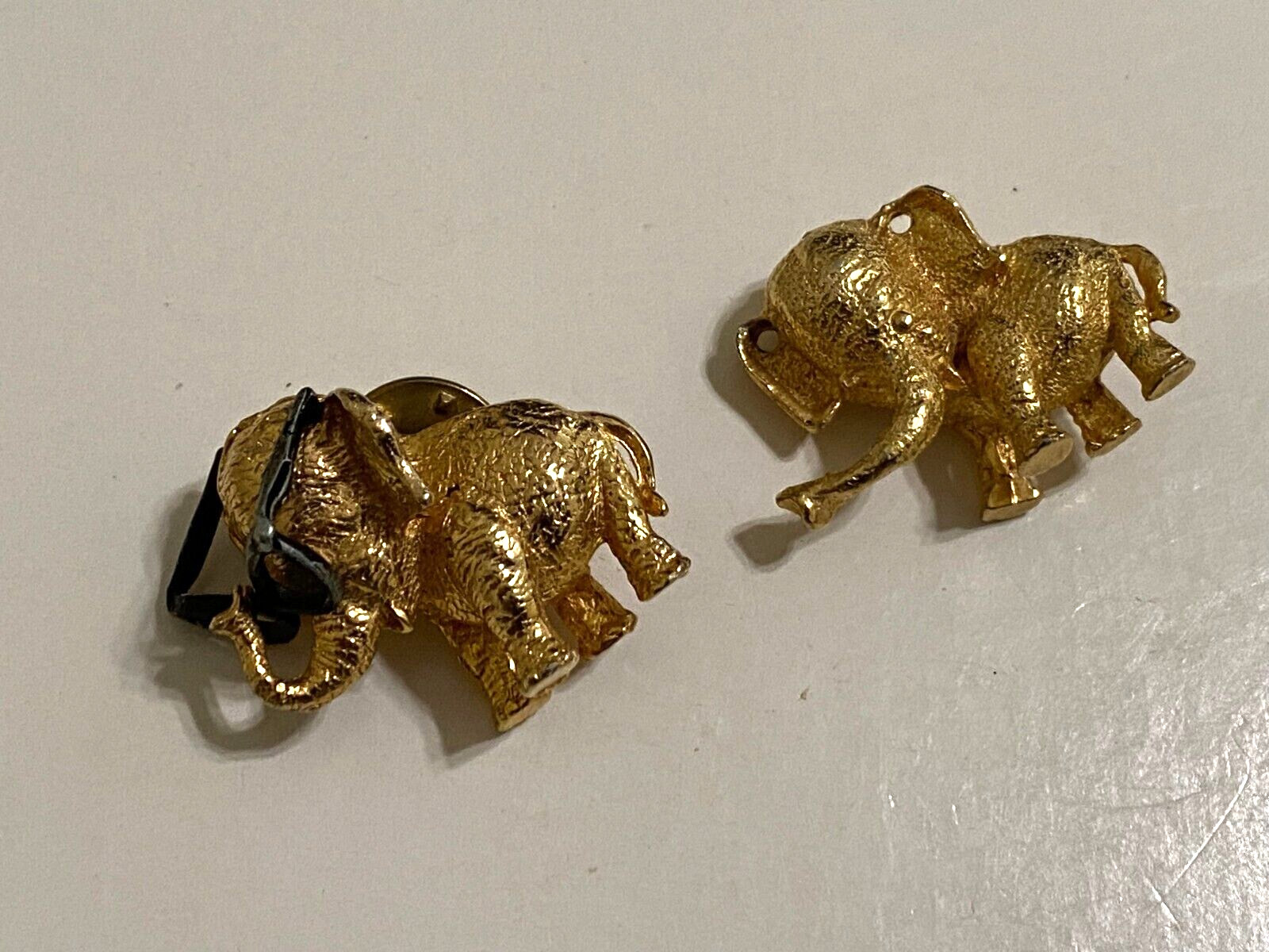 Barry Goldwater Elephant Wearing Glasses Gold Tone Lapel Pin Brooch Pair 1964