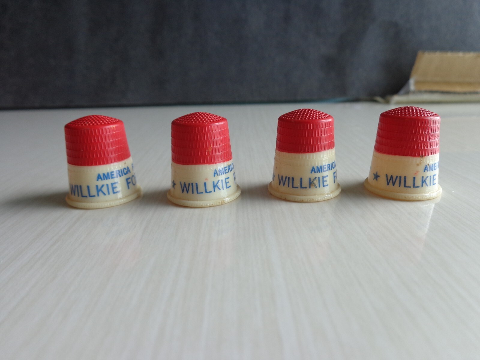 Vintage 4 Plastic Thimbles Willkie For President