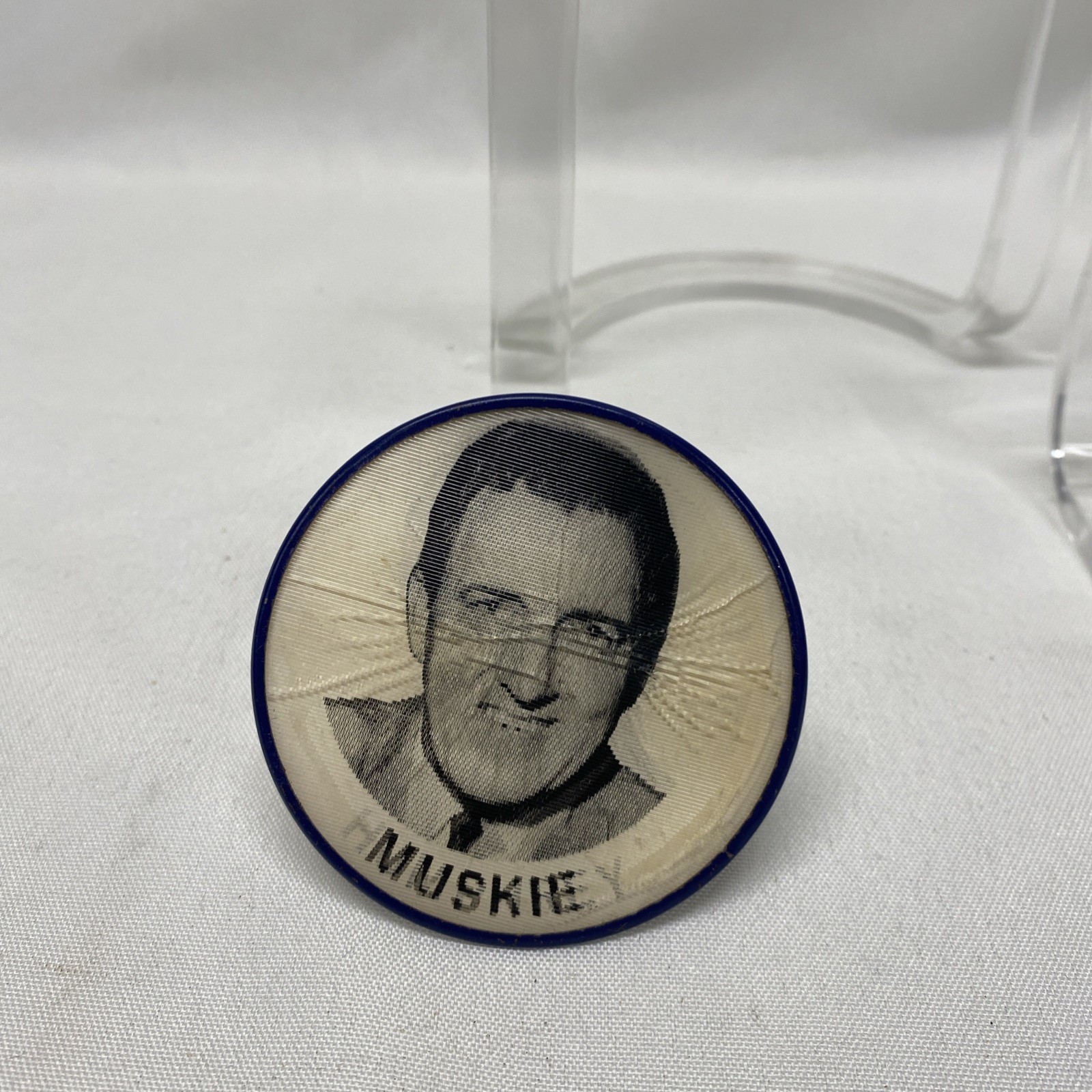 Hubert Humphrey Muskie 1968 Presidential Campaign Flasher Button Pin