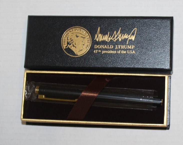 Presidential Seal Donald J. Trump BLACK Ballpoint Pen – NEW