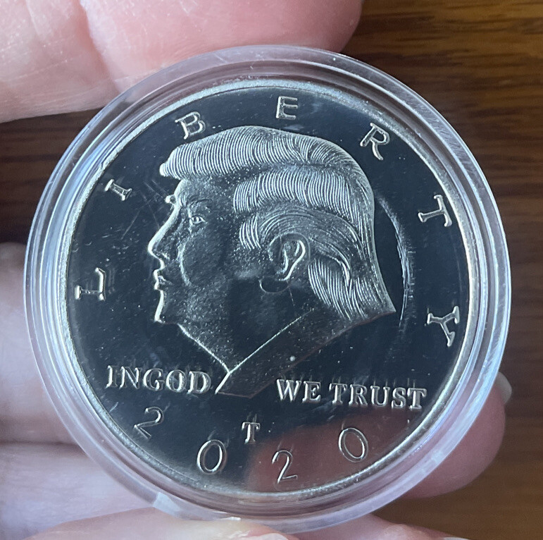 2020 President Donald Trump Liberty Silver Plated EAGLE Commemorative Coin