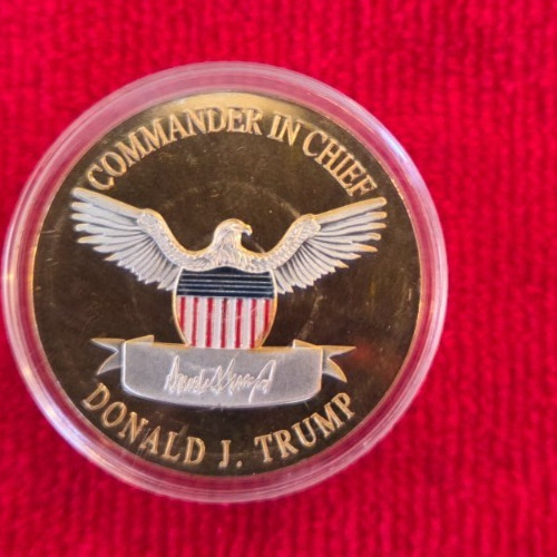 President Donald Trump Keep America Great Gold Silver Token Coin Coins Lot of 4