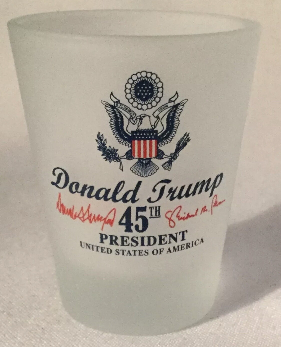 🇺🇸 MAGA President Donald Trump Keep America Great _ shot glass Frosted 2020 E