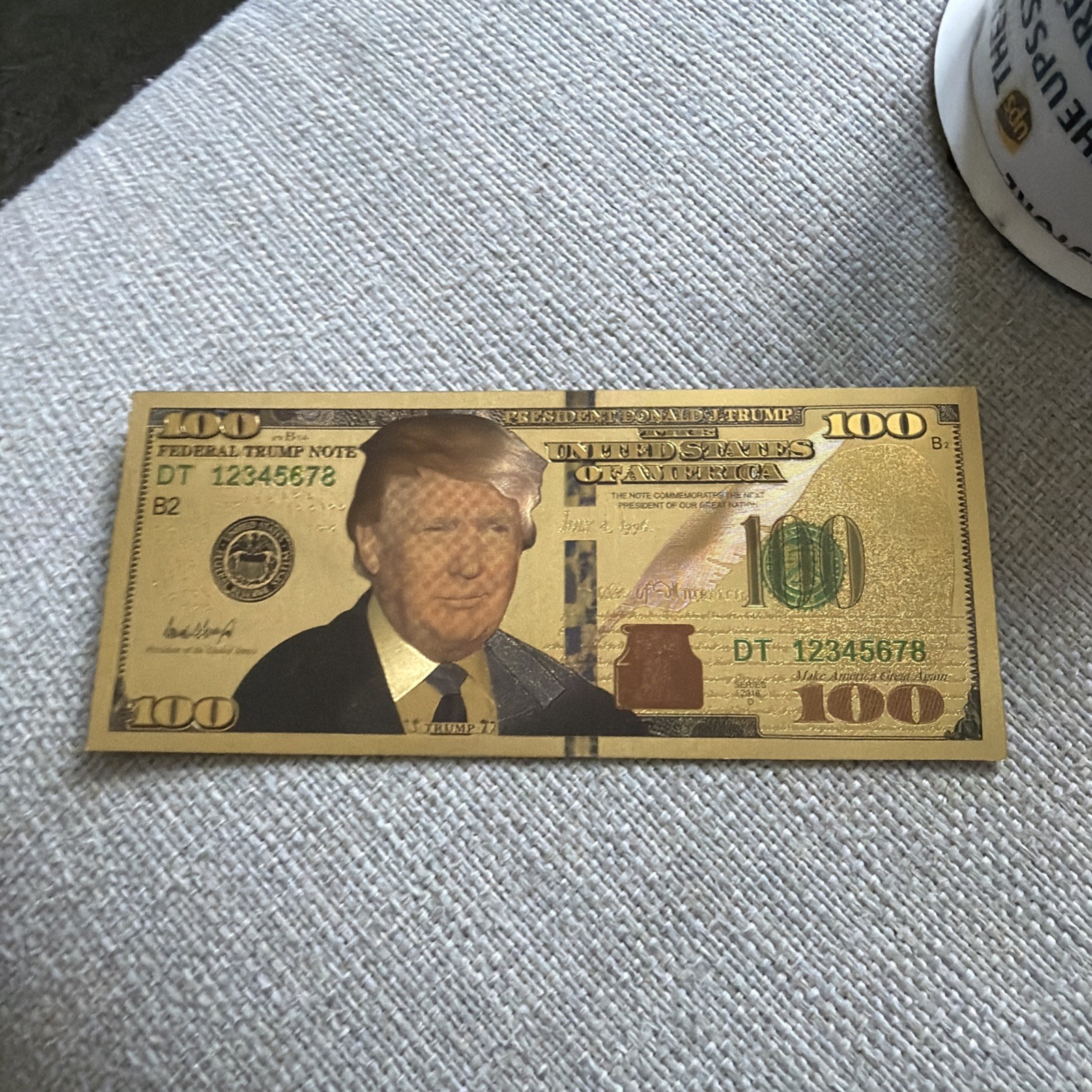 PRESIDENT DONALD J TRUMP .. $100 DOLLAR BILL .. 24K GOLD 3D OVERLAY NEW