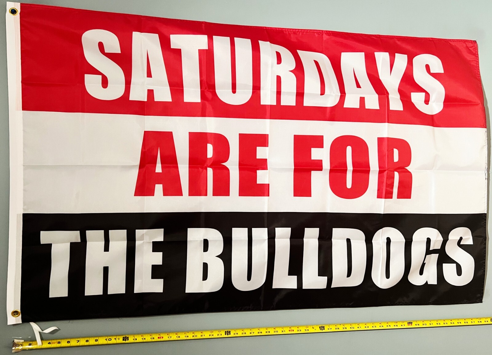 FOOTBALL FLAG FREE USA SHIP Georgia Bulldogs NCAA NFL Beer Cave USA Sign 3×5′