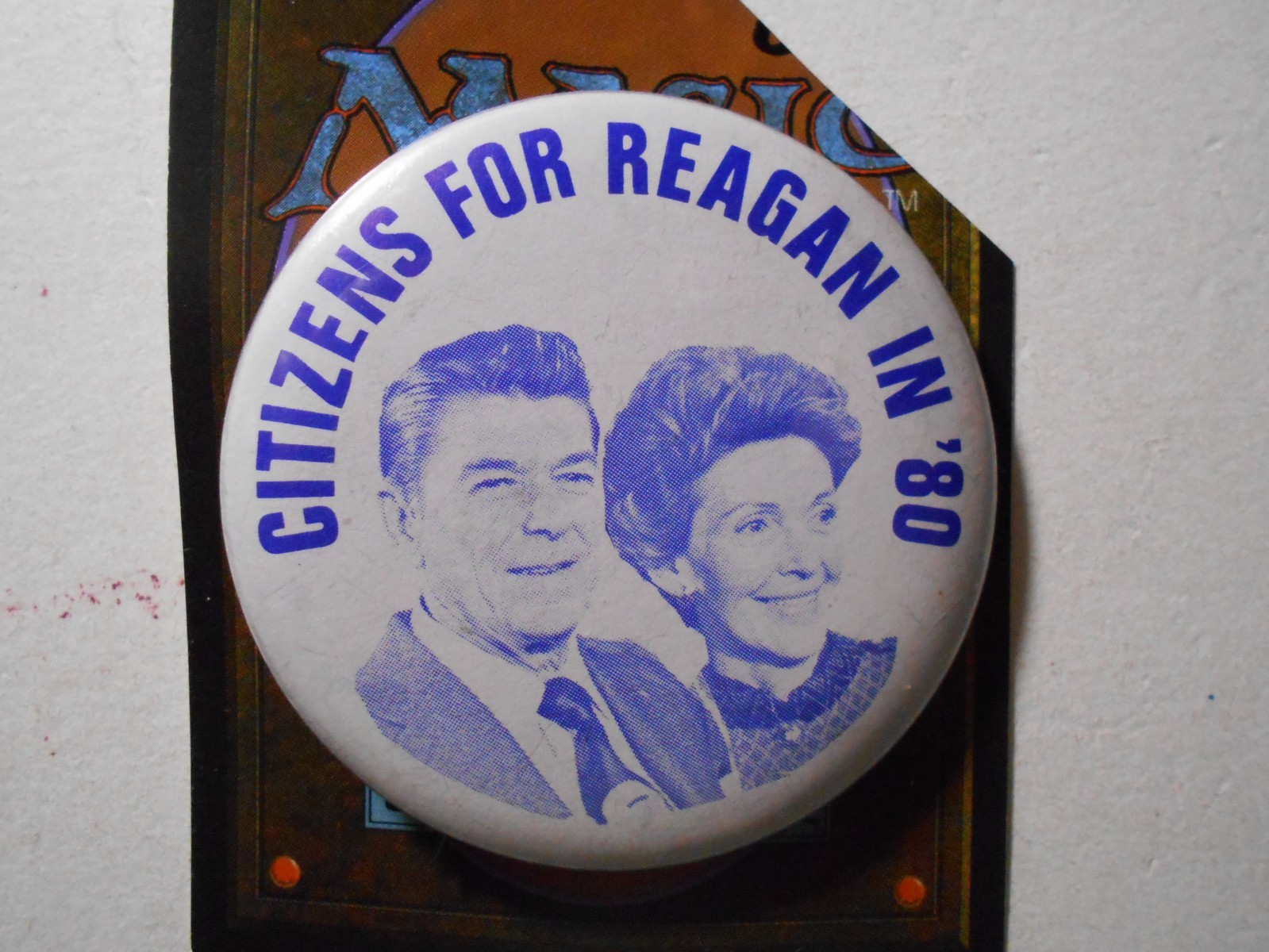 P0003: 1980 2-1/4″Citizens for Reagan in ’80 cello pinback button Ron and Nancy