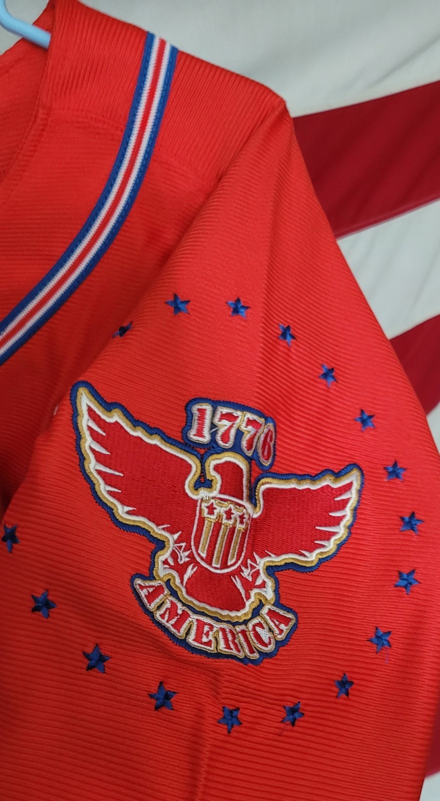 Donald Trump 45 USA Keep America Great Political Button Up Jersey L