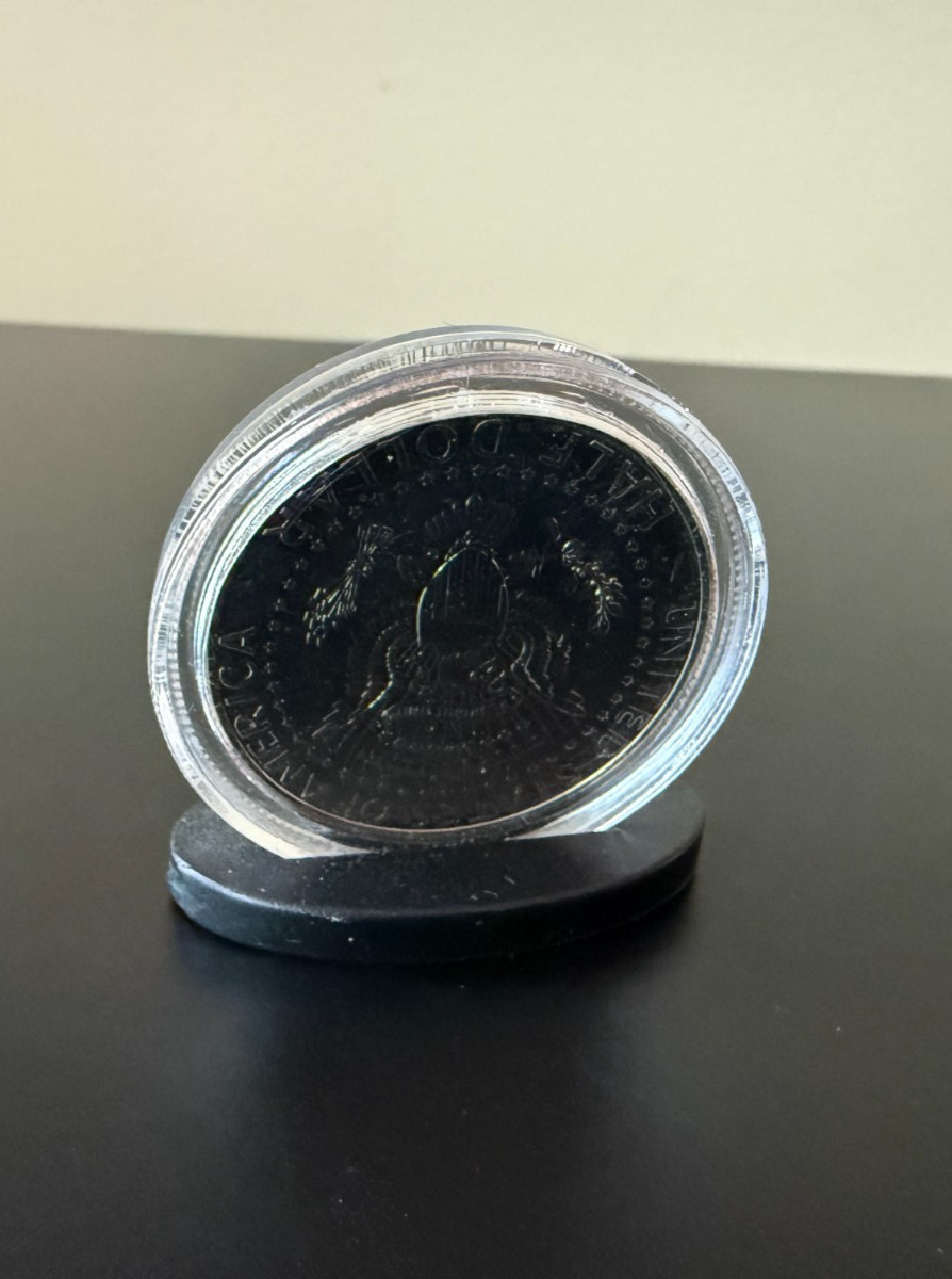 DONALD TRUMP and MELANIA TRUMP U.S. JFK Half Dollar Coin DAYTONA 500 NASCAR