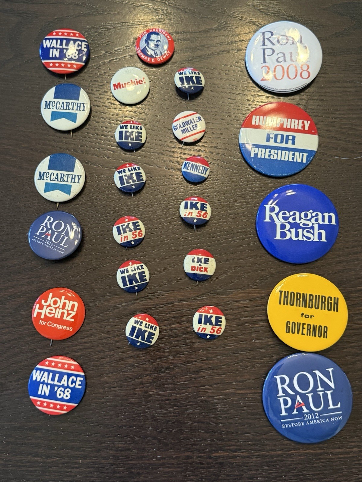 Lot 24x VTG Political Campaign Buttons – Ike, Kennedy, Reagan, Wallace, Ron Paul