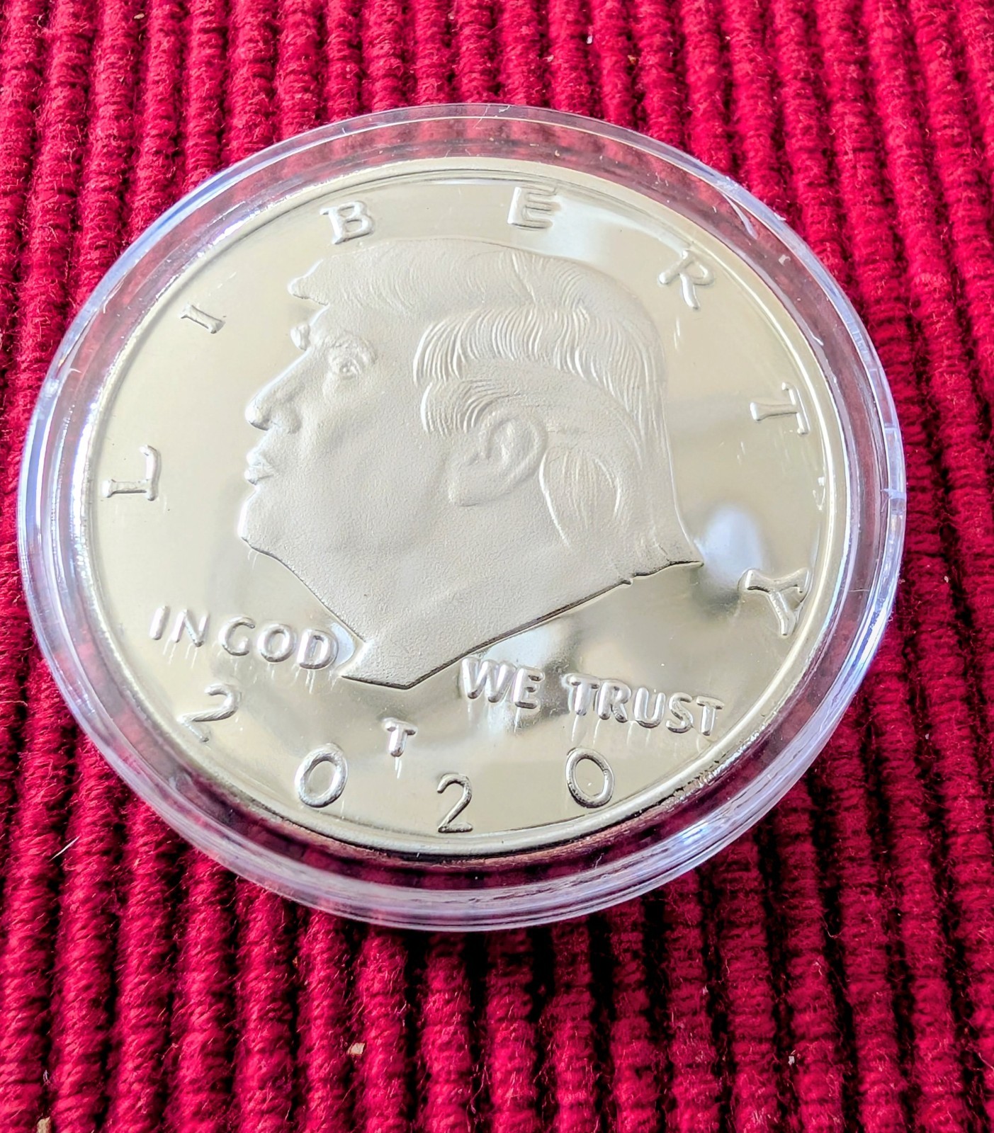 10 Gold/Silver Plated Donald Trump Coins in Protective Holders. MAGA.