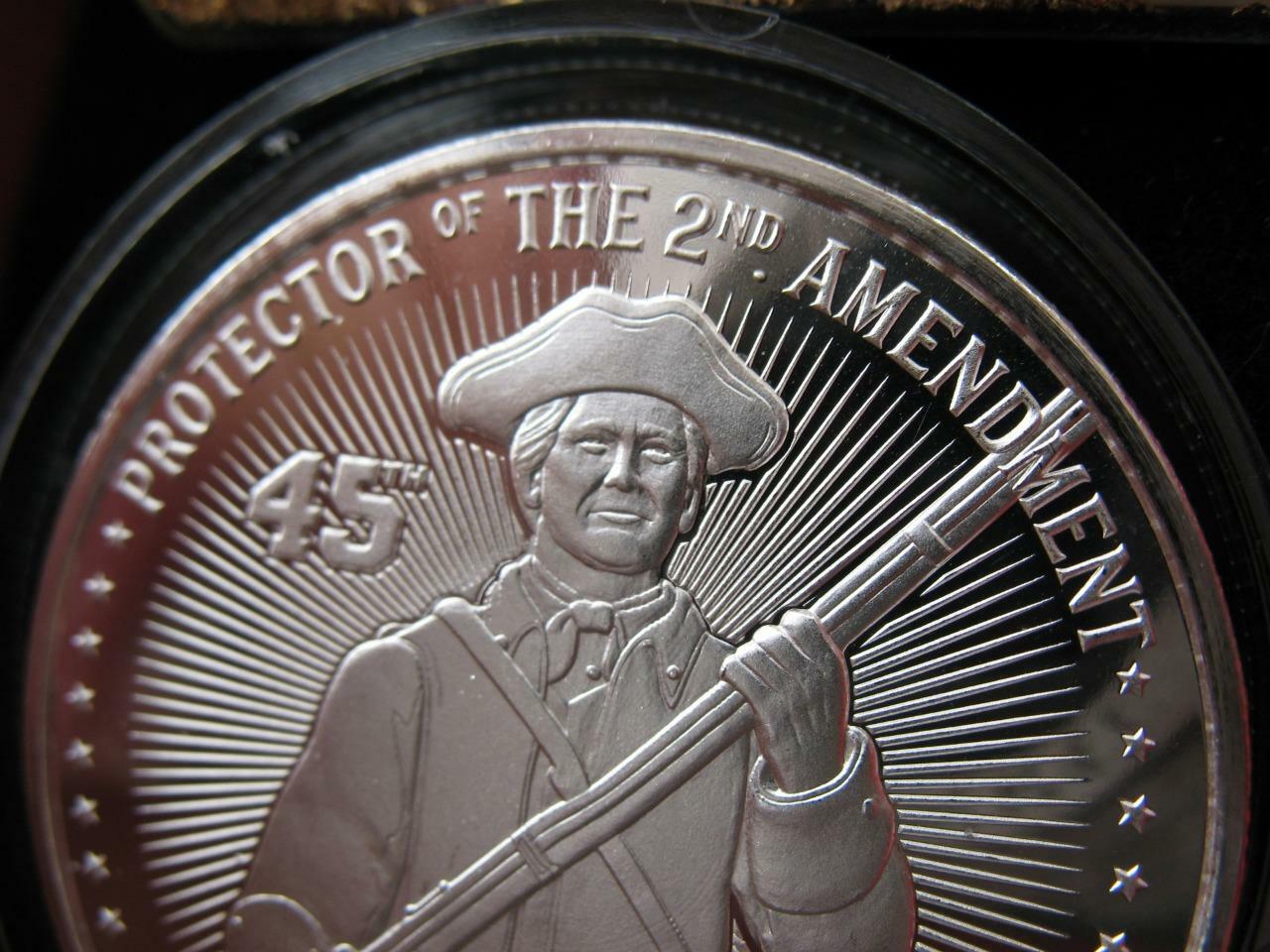 1-OZ.999 DONALD J TRUMP PROTECTOR OF 2ND AMENDMENT SILVER COIN LE # ON EDGE+GOLD