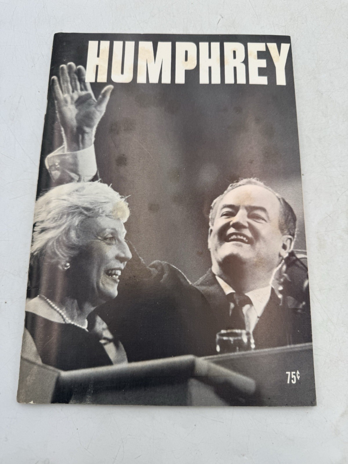 Hubert Humphrey Campaign Literature 1964 Photo Booklet RARE 75¢ Auto Signed VGC