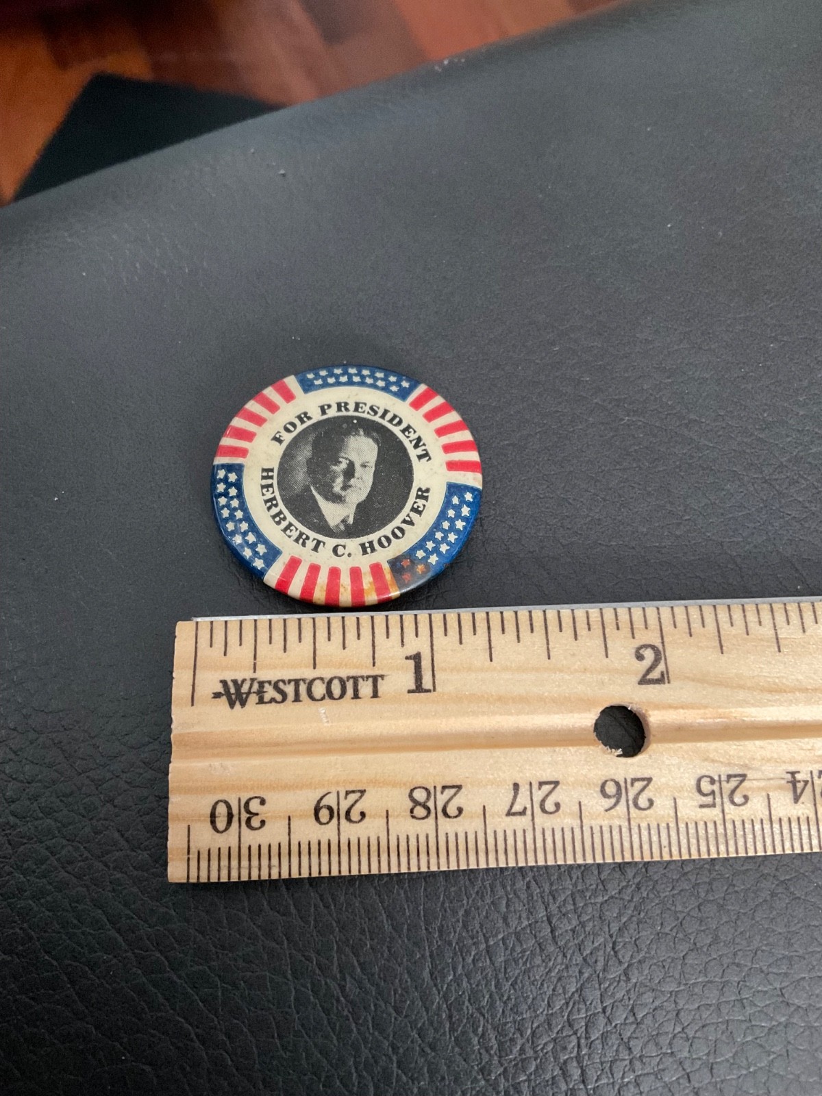 1928 HERBERT HOOVER President 1 1/4″ Red-White-Blue Photo Campaign Pin/Button