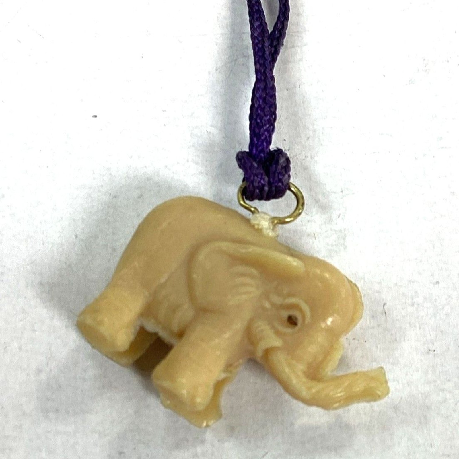 1952 Vtg Eisenhower Man Of The Hour Campaign Button Plastic Elephant Charm GOP
