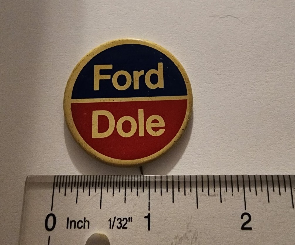 1976 Gerald Ford Bob Dole Campaign Button Pin Pinback