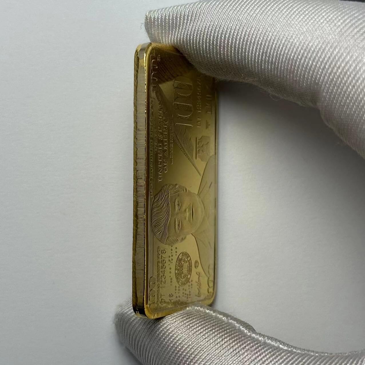 Donald Trump 24K Gold Plated $100 Bar – Collectible Coin/Bar In Protective Case
