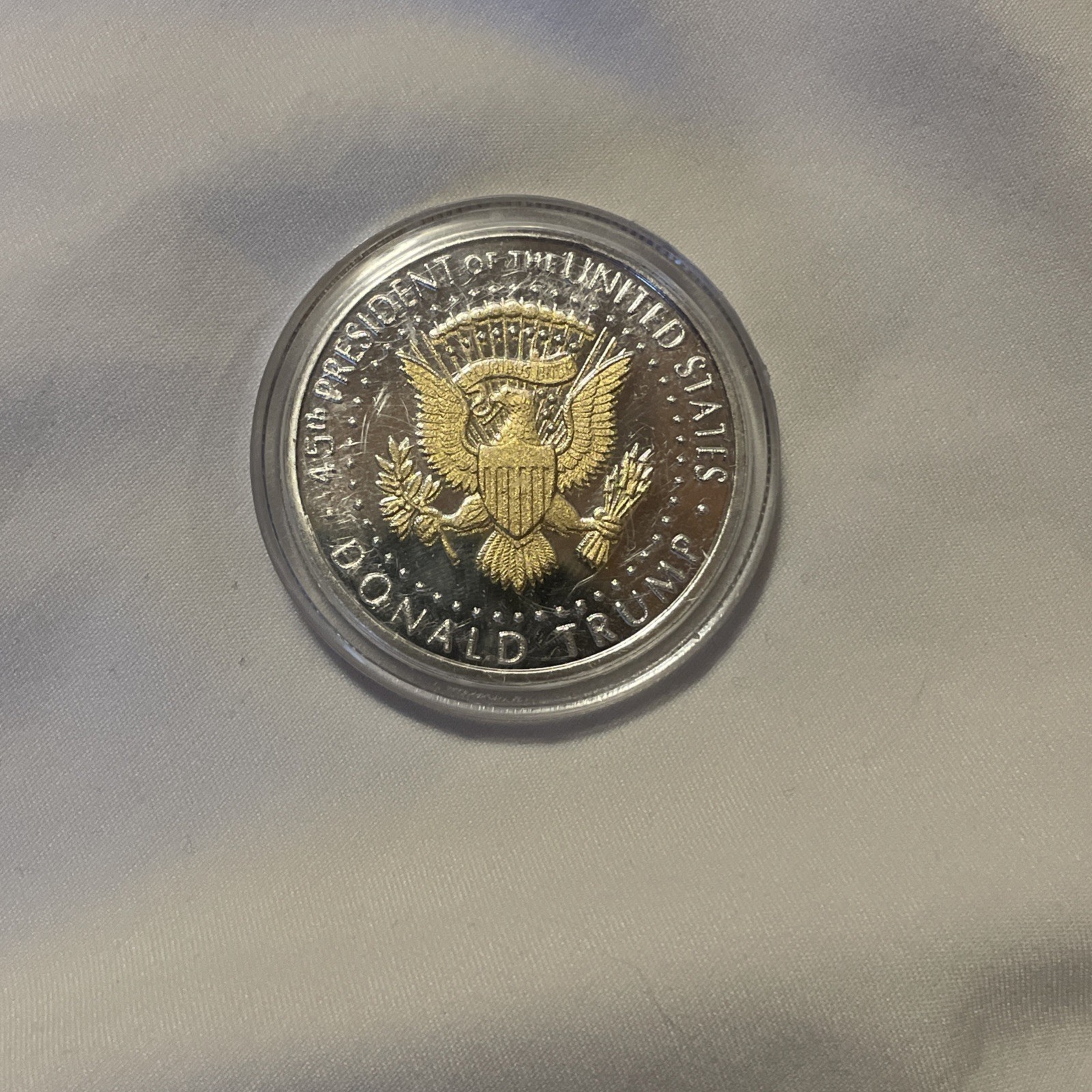 DONALD TRUMP 2020 SILVER GOLD PLATED COIN 45 PRESIDENT KEEP AMERICA GREAT