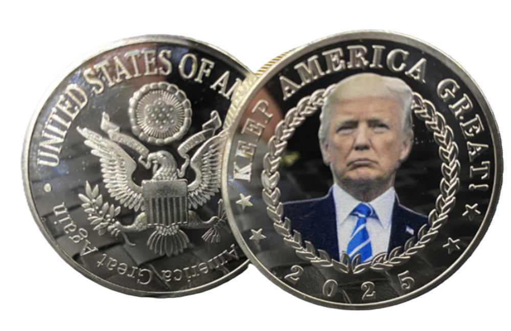2025 Greatest President Donald Trump Silver EAGLE USA Flag Commemorative Coin