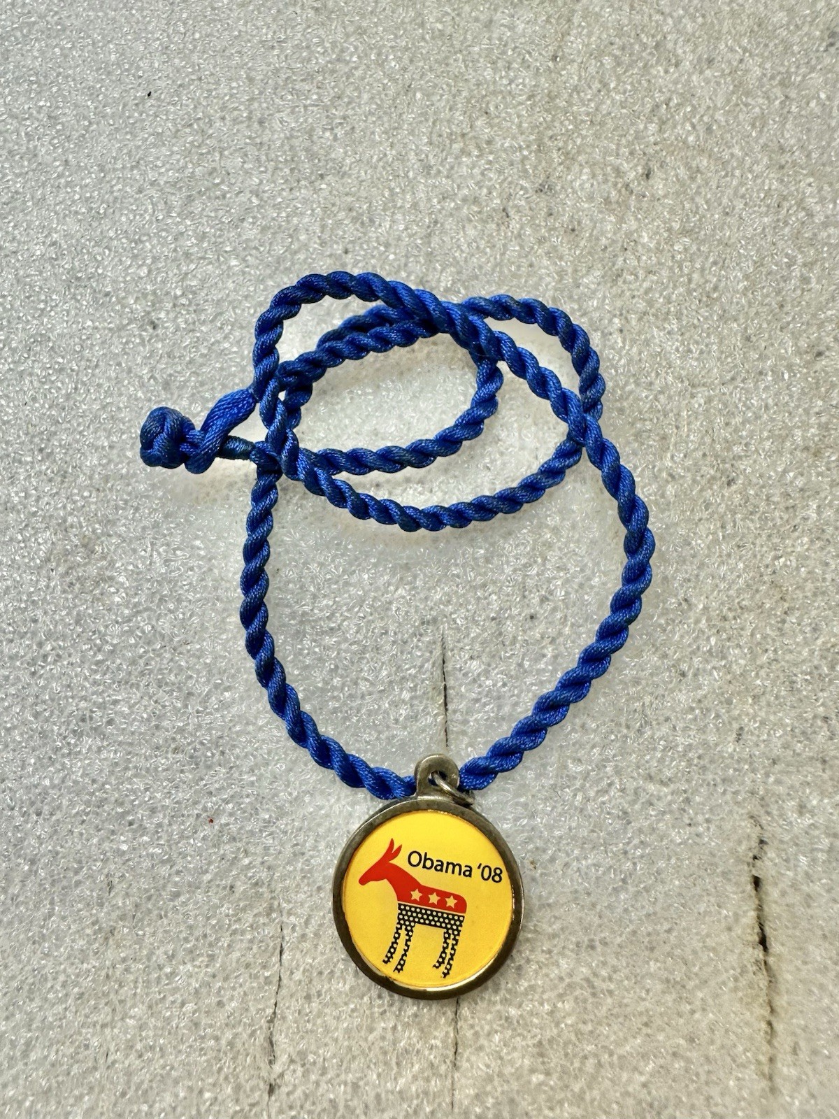 OBAMA 08 Campaign Democrat Mascot Presidential Pendant Necklace