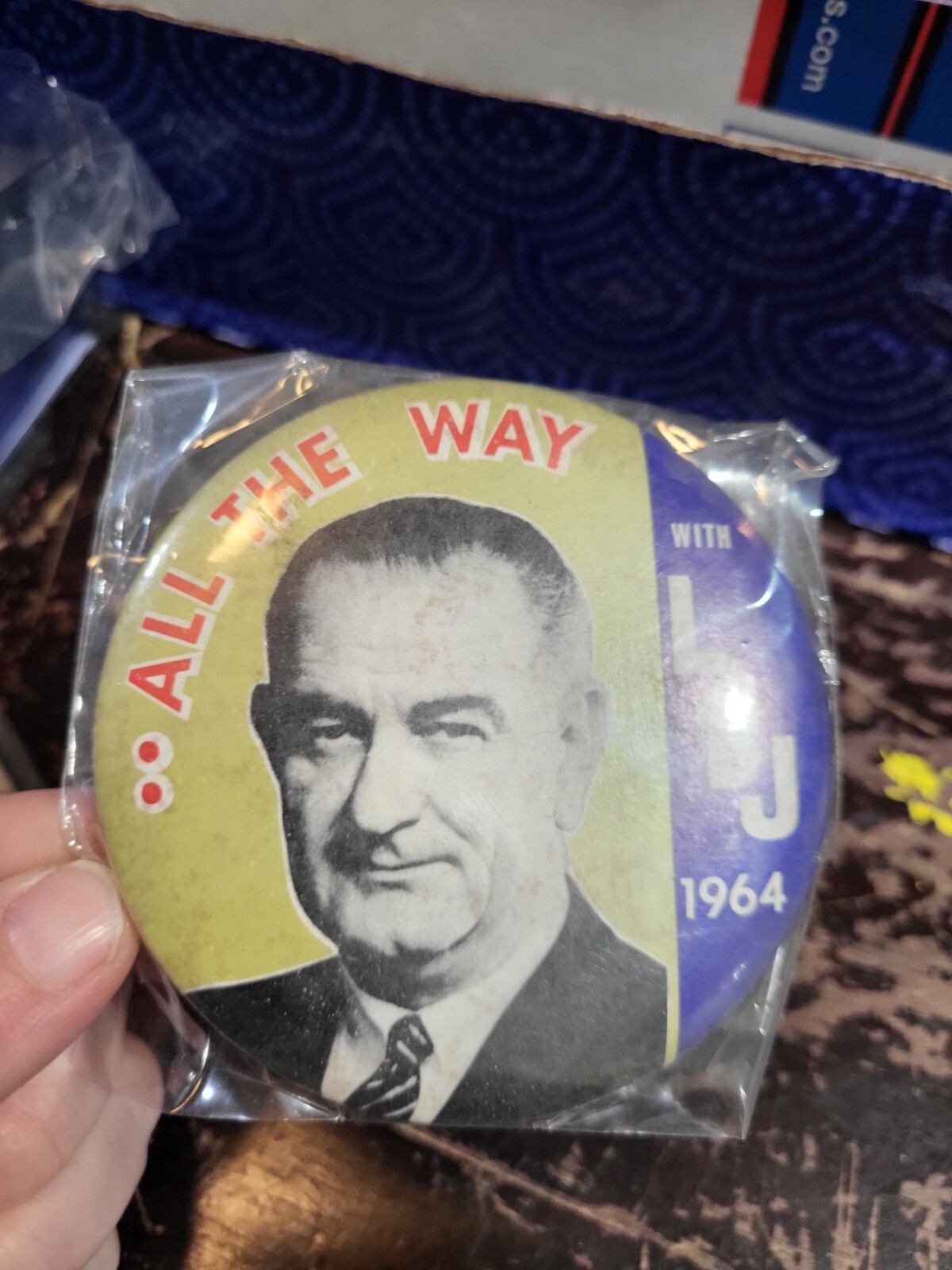 3 X 1960s Presidential Campaign Buttons Old Stock Excellent 3.5” 4 Button
