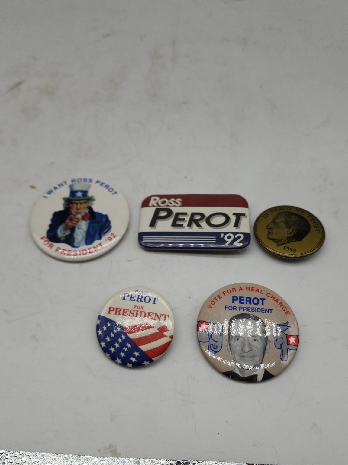 Lot 5 different Ross Perot 1992 pres. political campaign pins buttons