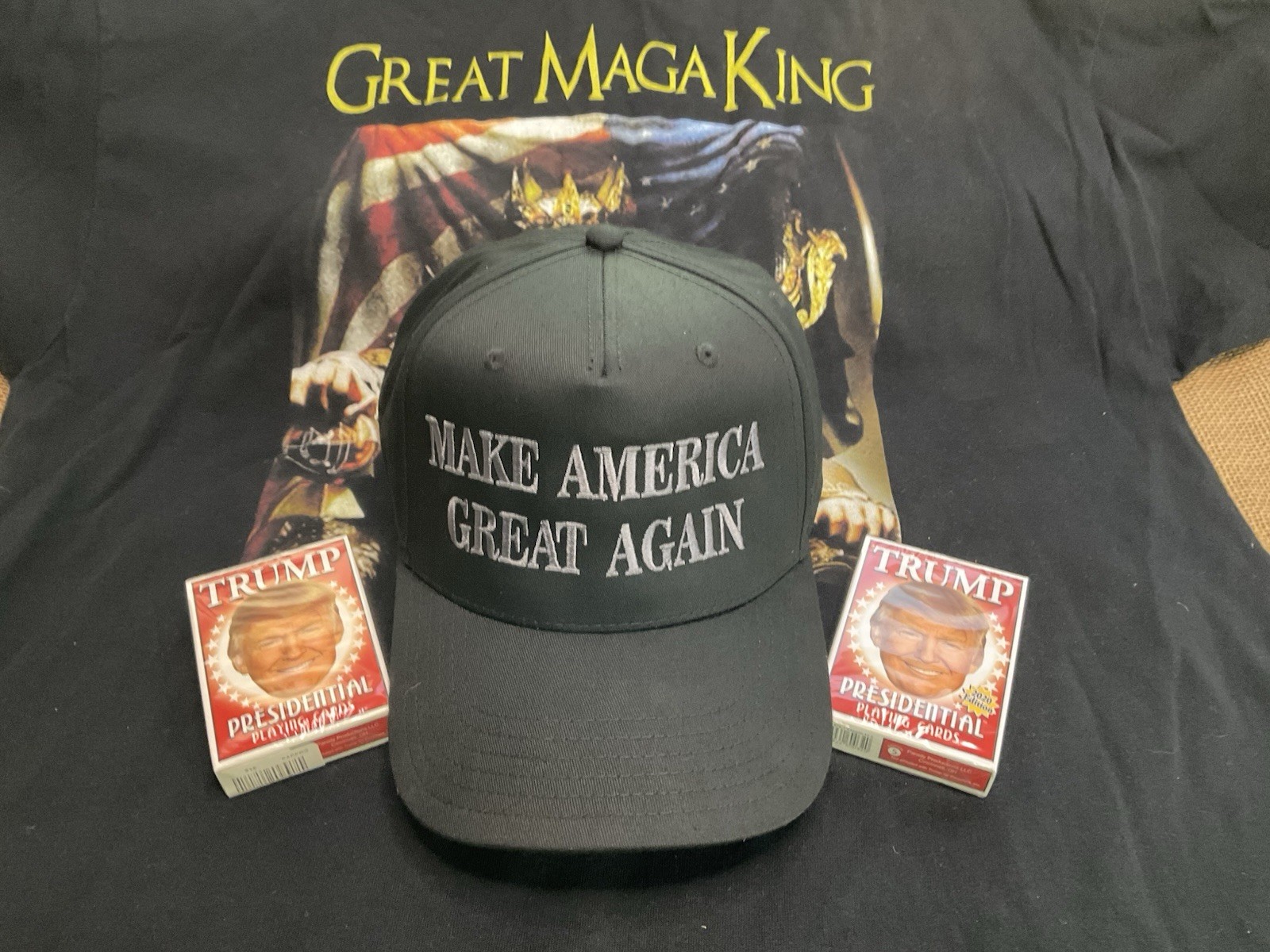 Genuine 💫President Trump Memorabilia Blk Cap ,Playing Cards ,T-Shirt ￼