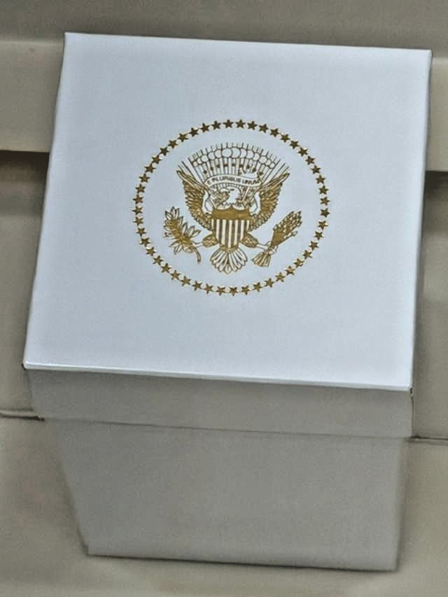 President Donald J. Trump Pencil Holder in Blue Leather with Presidential Seal