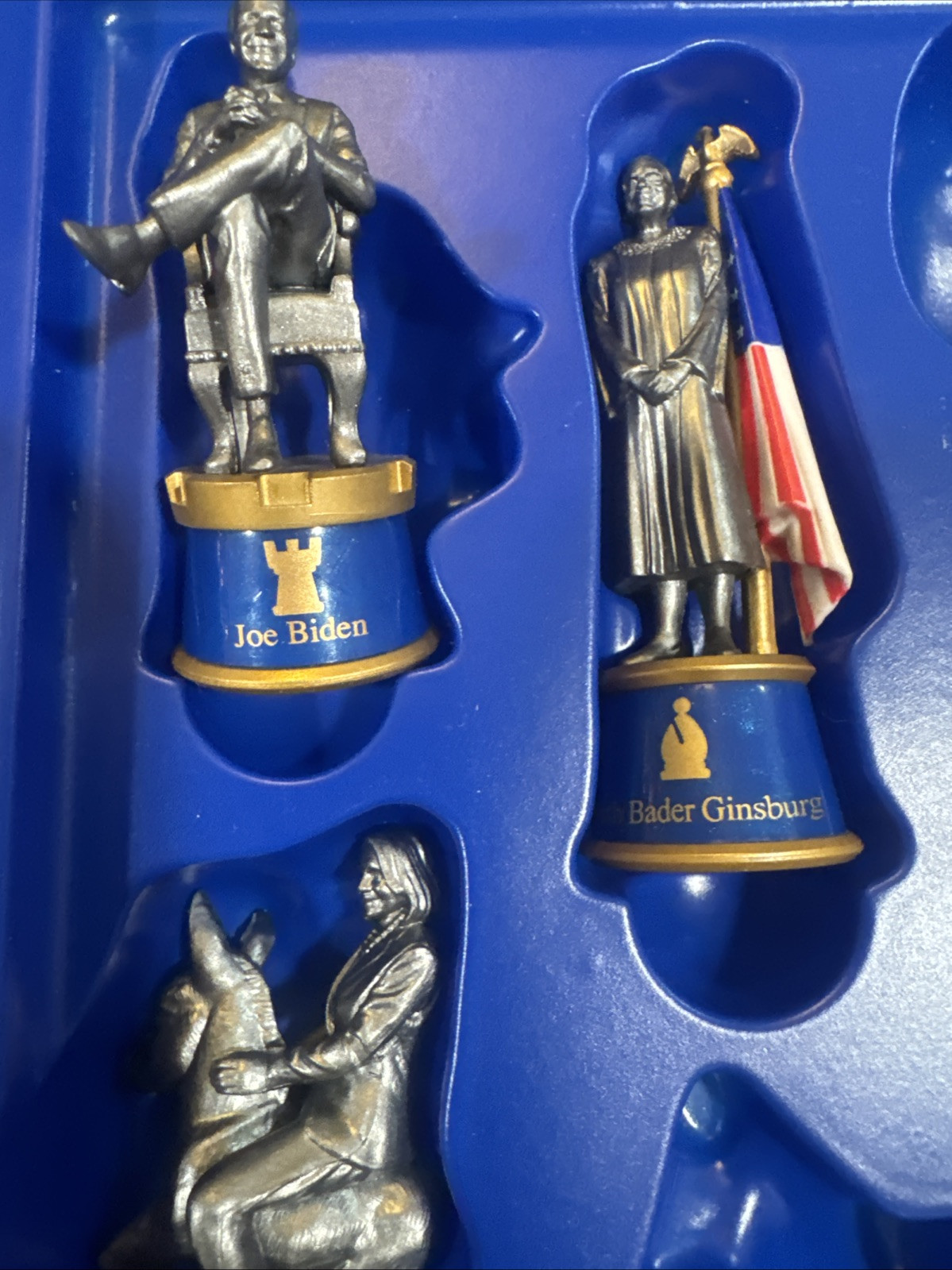 2020 Battle For The White House Democrat & RepublicansChess Piece