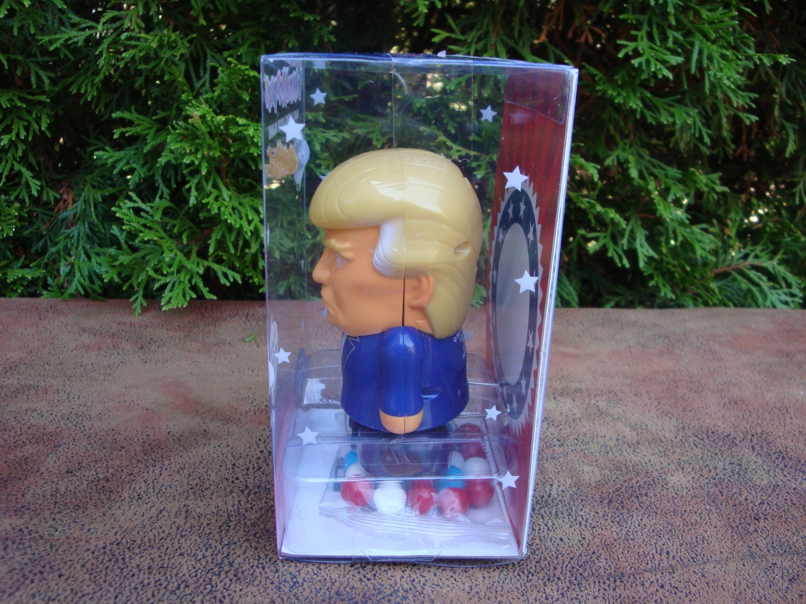 Political Poopers President Trump Collectible Walking Candy Dispenser (2019)