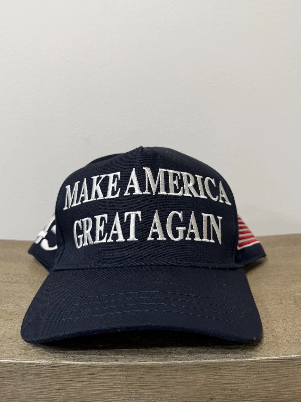 Official Make America Great Again Donald Trump Cali Fame 45 Navy Blue Hat NWT