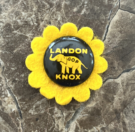 Original 1936 Presidential Campaign Sunflower Pin Button Landon Knox GOP