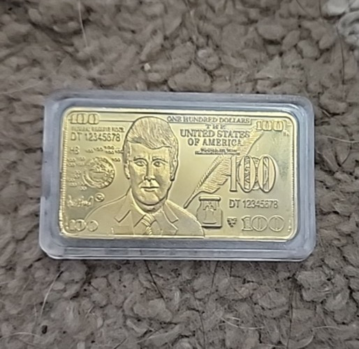 Donald Trump 24K Gold Plated $100 Bar – Collectable Coin/Bar