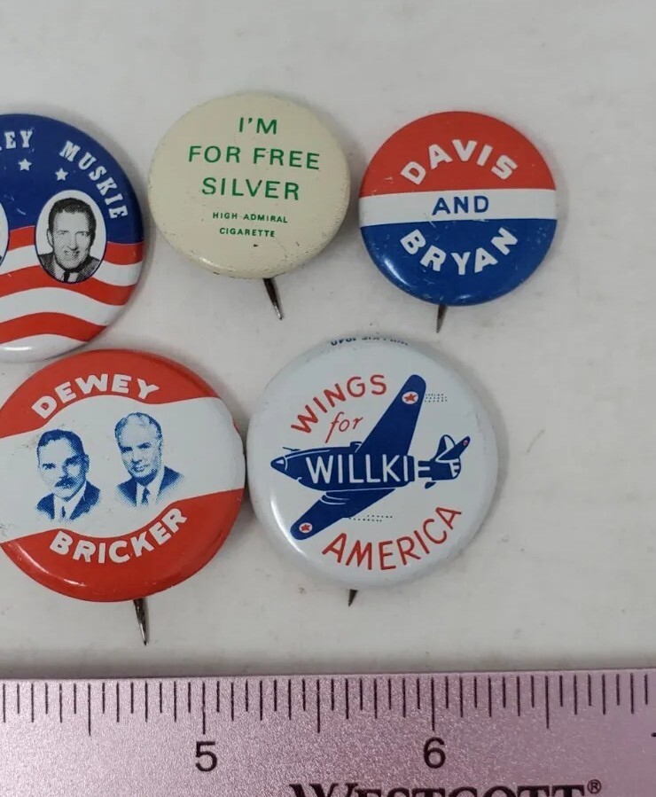 Mixed Lot of Campaign Political Pins Buttons Vtg Dewey Stevenson Willki More