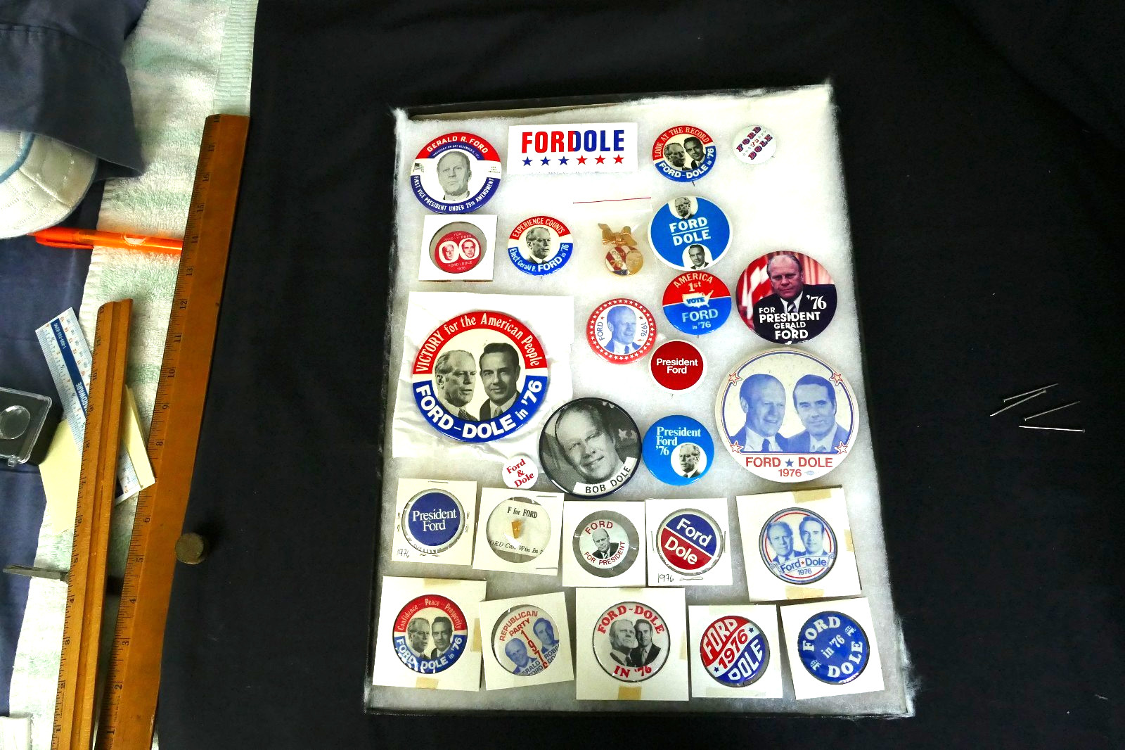 1976 Set Of 25 Gerald Ford & Robert Dole Presidential Campaign Buttons & Pins