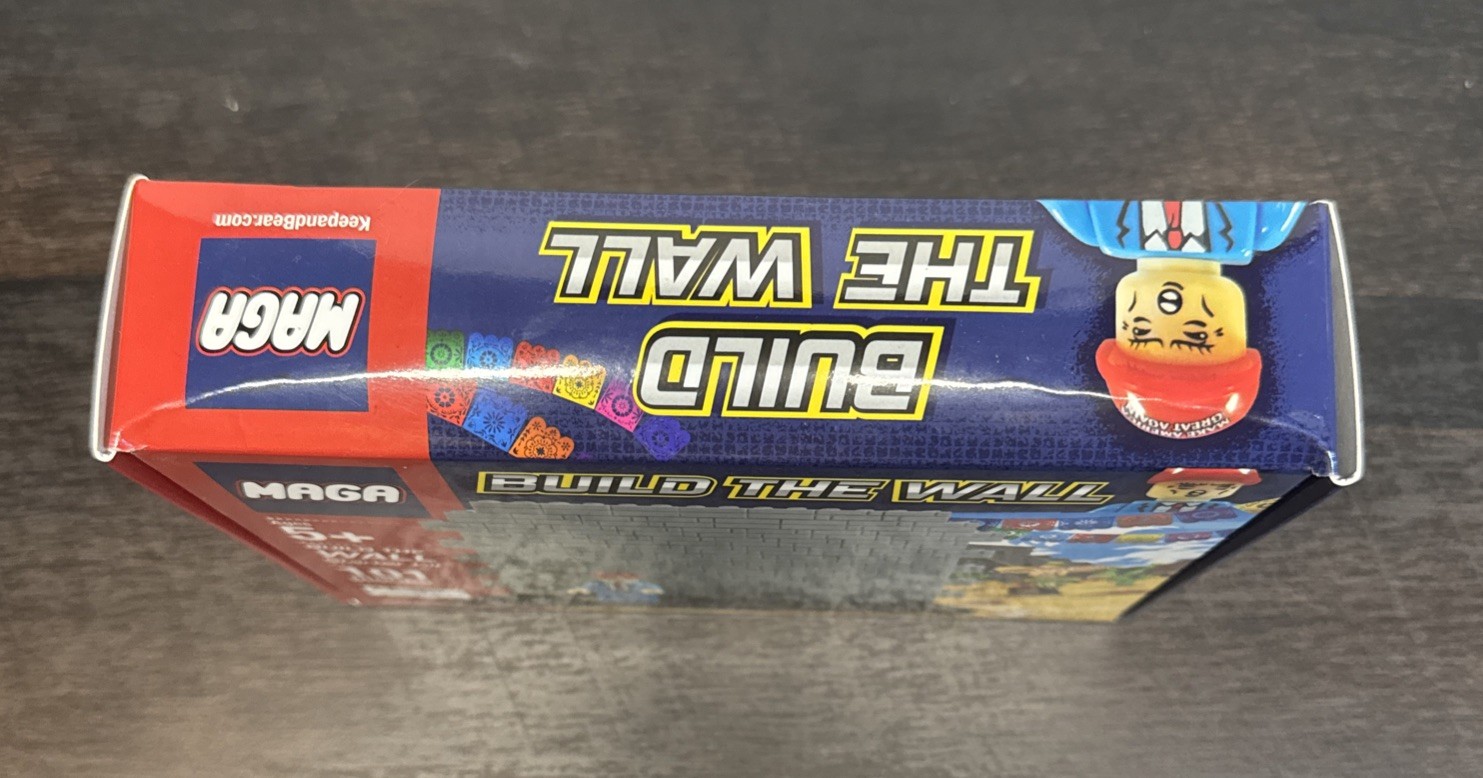 Donald Trump MAGA Build The Wall Starter Kit Plastic Building Blocks